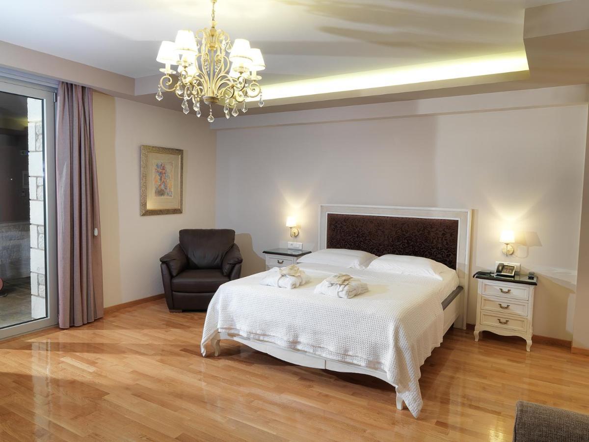 Hondos Classic Hotel & Spa Nestani Buitenkant foto