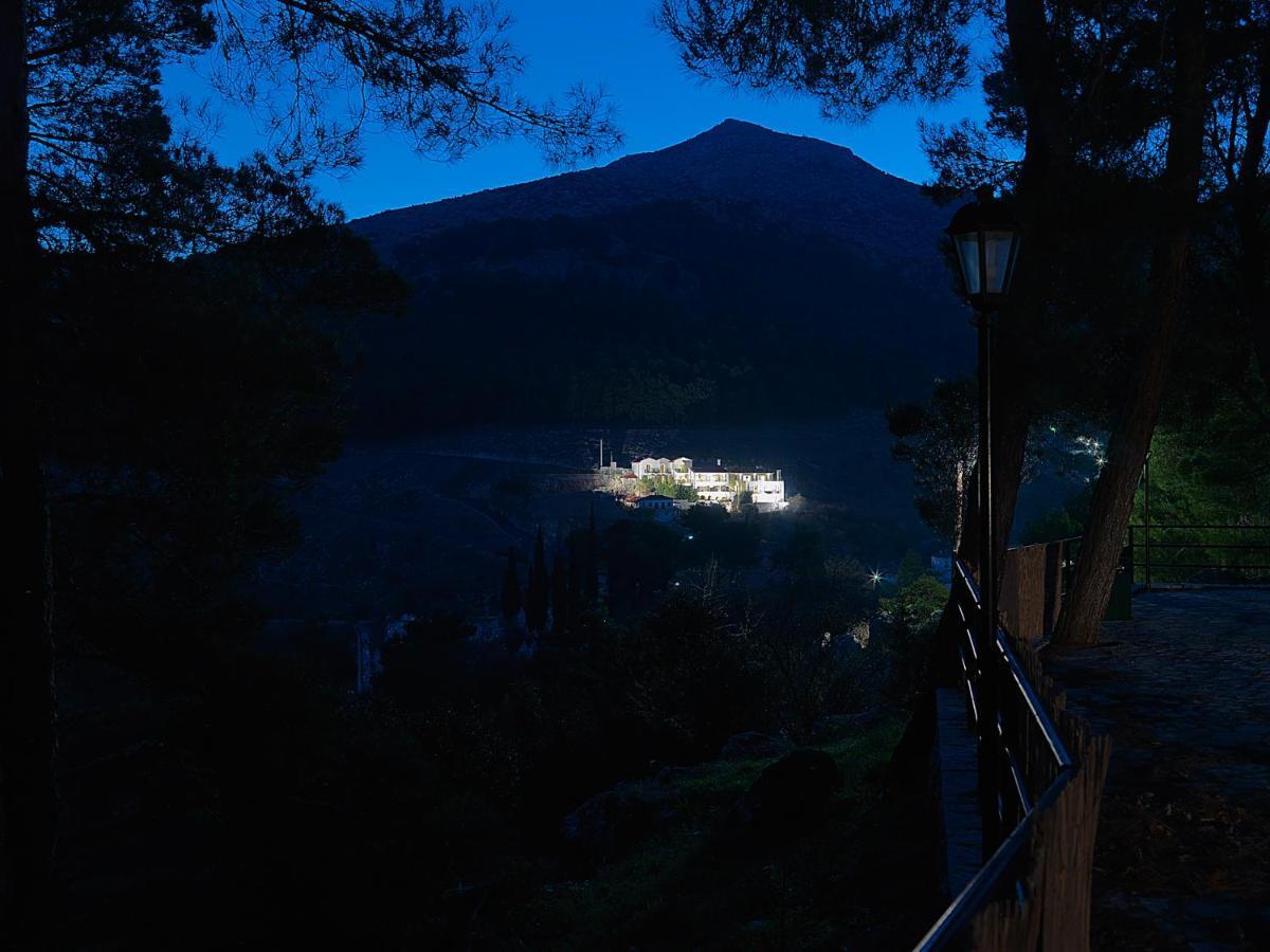 Hondos Classic Hotel & Spa Nestani Buitenkant foto